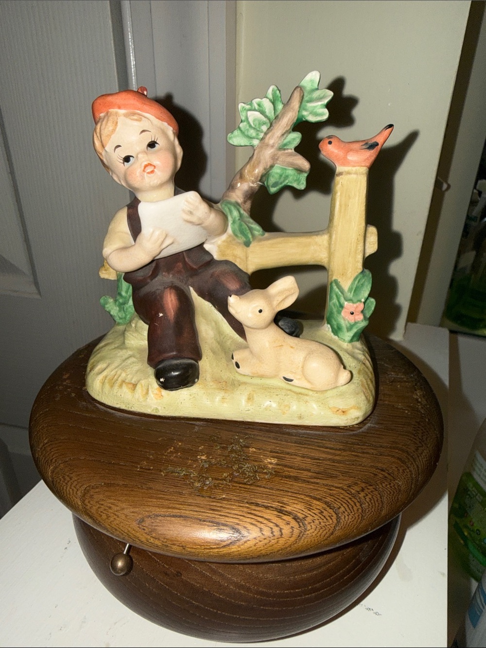 Vintage 1960s Treasure Masters Porcelain Music Box - "A Serenade" As Is